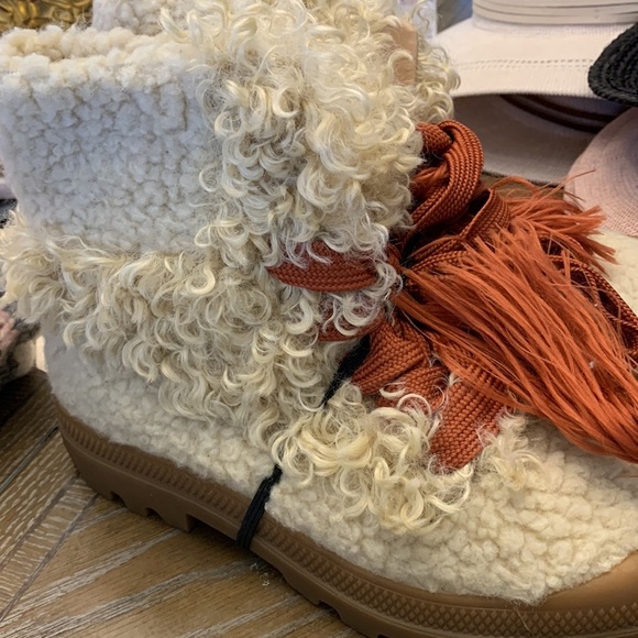 Free people vegan ski lodge boots new size 10 - Picture 2 of 5